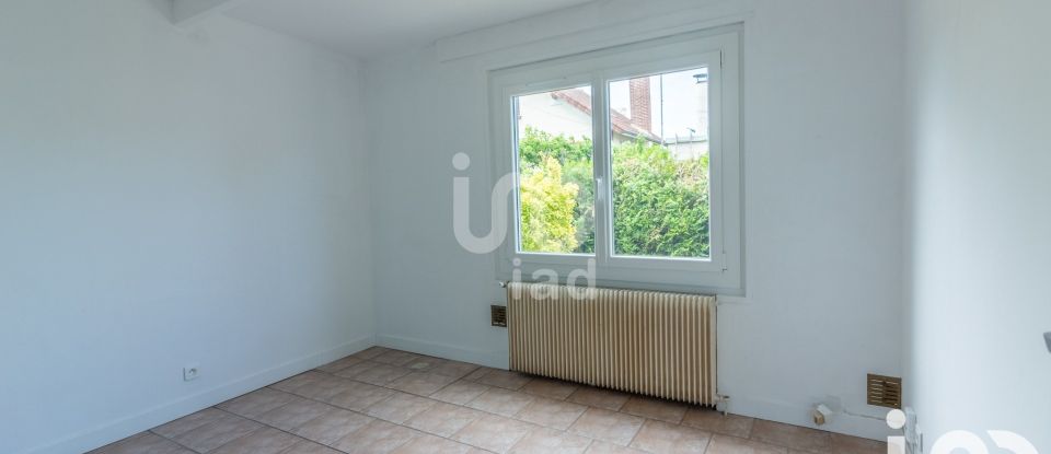 Maison 4 pièces de 96 m² à Houilles (78800)