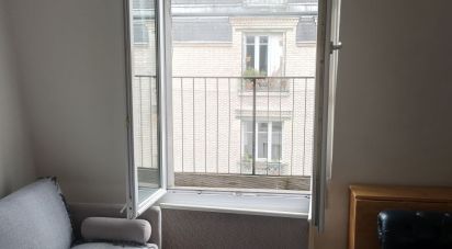 Apartment 4 rooms of 68 m² in Paris (75015)