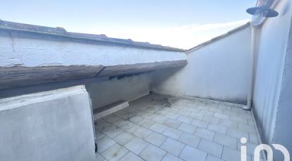 Duplex 4 rooms of 78 m² in Saint-Gilles (30800)