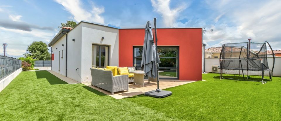 Maison 4 pièces de 122 m² à Fontenilles (31470)