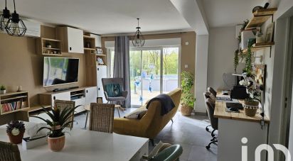 Maison 3 pièces de 65 m² à Chamadelle (33230)