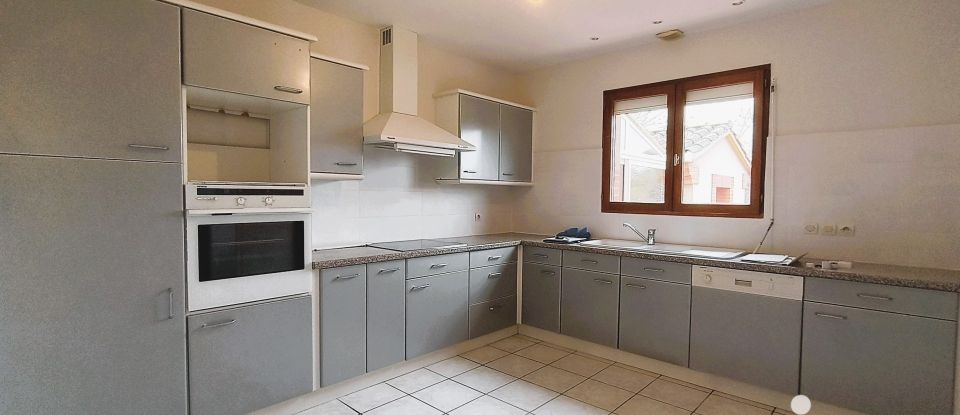 Maison 4 pièces de 108 m² à Pechbonnieu (31140)