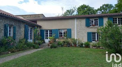 Maison rustique 7 pièces de 180 m² à Saint-Brice (33540)