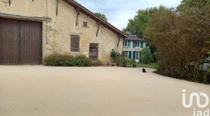 Maison rustique 7 pièces de 180 m² à Saint-Brice (33540)