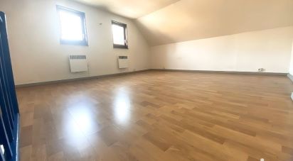 Townhouse 3 rooms of 62 m² in Rœulx (59172)