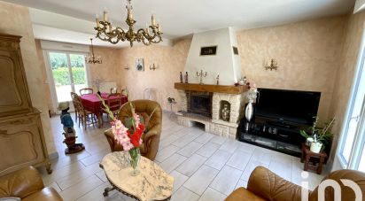 House 7 rooms of 147 m² in Laval (53000)