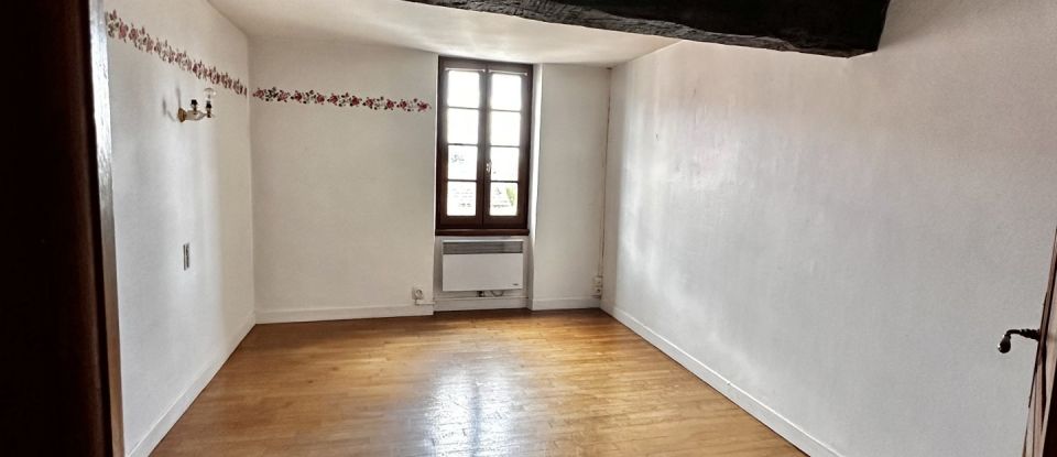 Maison 7 pièces de 188 m² à Saint-Élix-le-Château (31430)