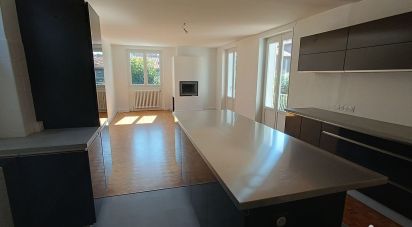 Maison 6 pièces de 119 m² à Mazamet (81200)