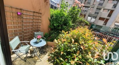 Studio 1 room of 15 m² in Paris (75013)