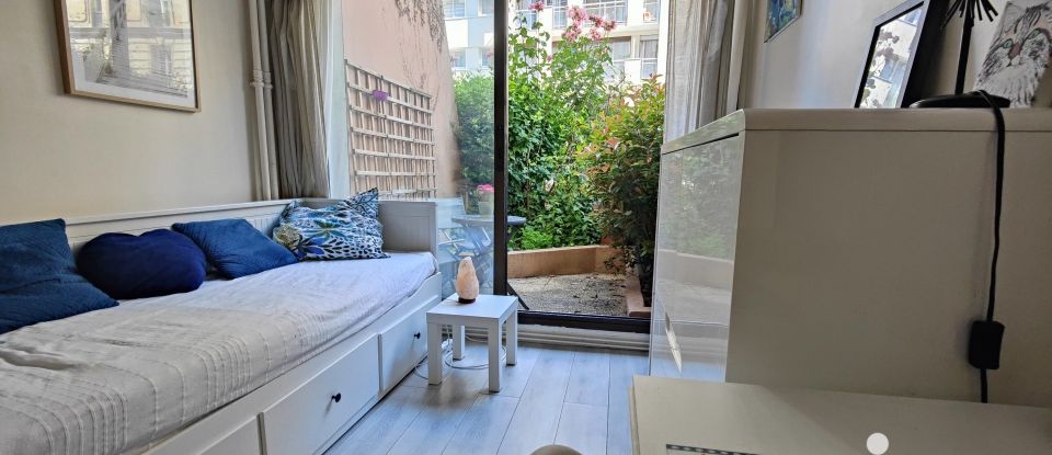 Studio 1 room of 15 m² in Paris (75013)