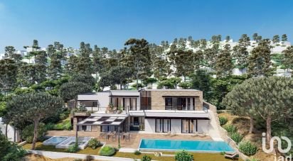 Maison 5 pièces de 265 m² à Roquebrune-sur-Argens (83380)