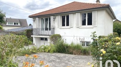 Maison traditionnelle 5 pièces de 90 m² à Saint-Leu-la-Forêt (95320)