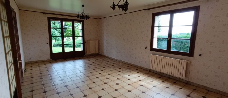 Maison 7 pièces de 147 m² à Cléré-du-Bois (36700)