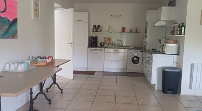 Country house 7 rooms of 306 m² in Le Castellet (83330)