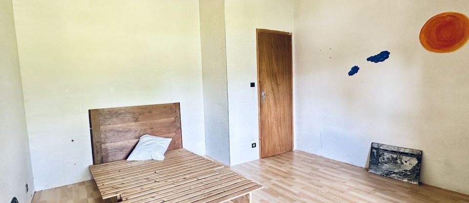 Maison 8 pièces de 350 m² à Pissos (40410)