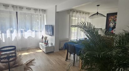 Appartement 5 pièces de 115 m² à Gradignan (33170)