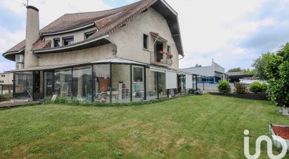 Immeuble de 225 m² à Serres-Castet (64121)