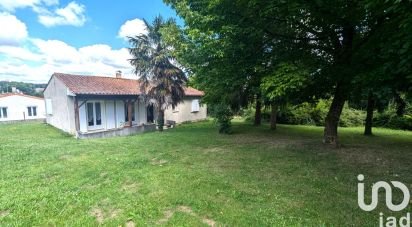 House 4 rooms of 96 m² in Orignolles (17210)