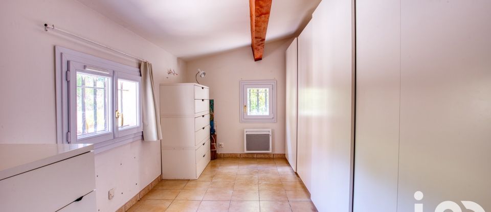 House 5 rooms of 170 m² in Pierrefeu-du-Var (83390)