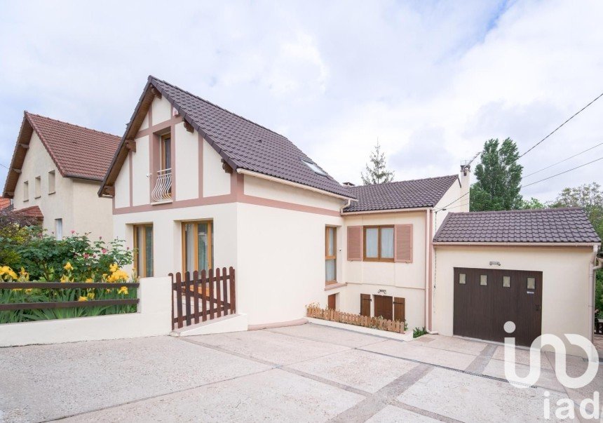 Maison 5 pièces de 126 m² à Yerres (91330)