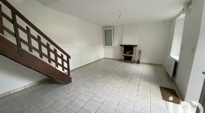 Maison 3 pièces de 60 m² à Marigny-Le-Lozon (50570)