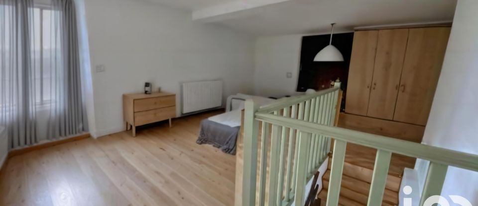 Maison 3 pièces de 60 m² à Marigny-Le-Lozon (50570)