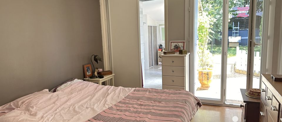 Maison 5 pièces de 98 m² à Valréas (84600)