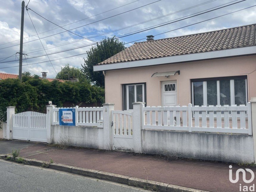 Maison 5 pièces de 96 m² à Villenave-d'Ornon (33140)