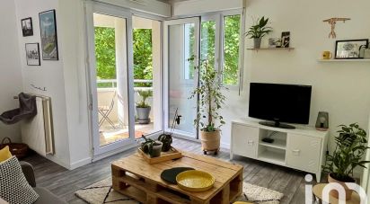 Apartment 3 rooms of 70 m² in Nantes (44300)