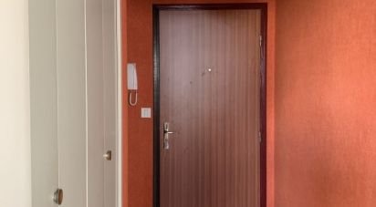 Appartement 1 pièce de 28 m² à Clermont-Ferrand (63000)