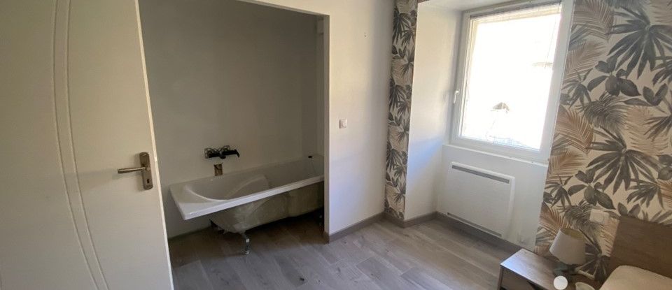 Maison de village 4 pièces de 93 m² à Lavours (01350)