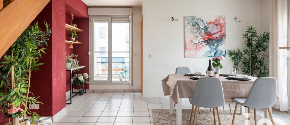 Appartement 4 pièces de 98 m² à Grenoble (38100)