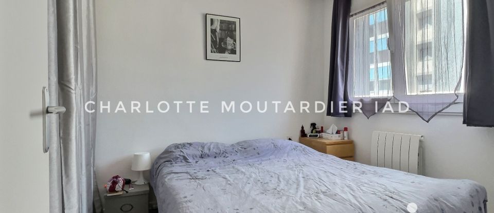 Appartement 3 pièces de 49 m² à Toulon (83000)