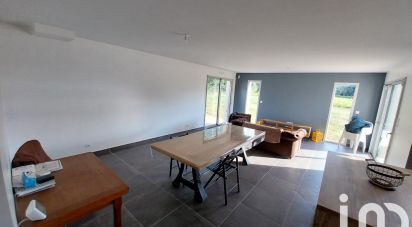 House 5 rooms of 126 m² in Journet (86290)