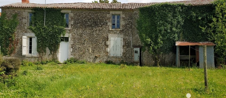 Village house 3 rooms of 62 m² in Saint-Sulpice-en-Pareds (85410)