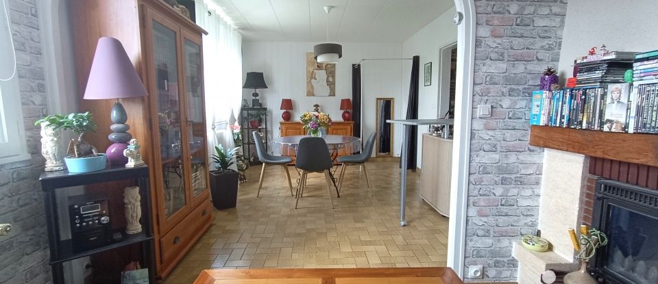 House 4 rooms of 67 m² in Juvigné (53380)