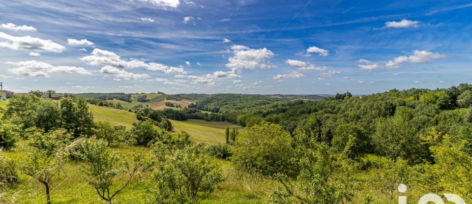 Demeure 6 pièces de 221 m² à Montauban (82000)