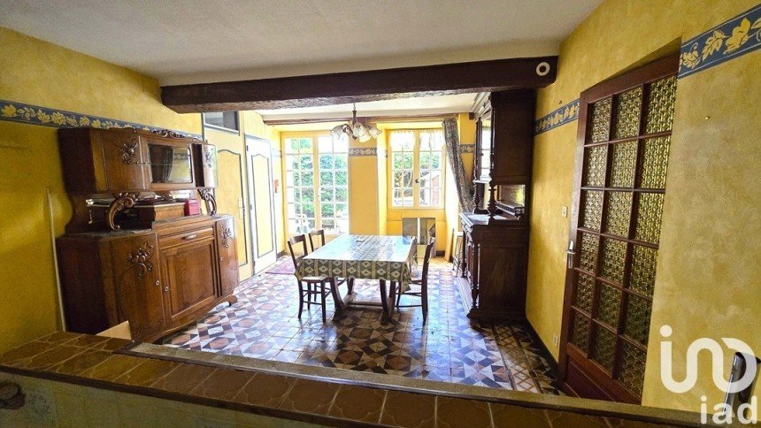 Town house 4 rooms of 100 m² in Saint-Aubin-du-Cormier (35140)