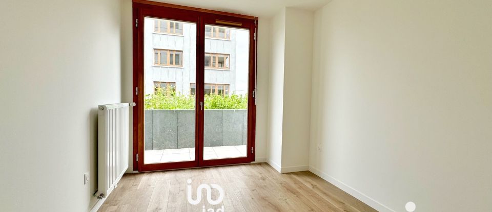 Apartment 4 rooms of 80 m² in Saint-Denis (93210)