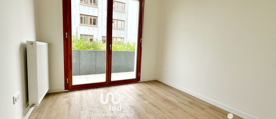 Apartment 4 rooms of 80 m² in Saint-Denis (93210)