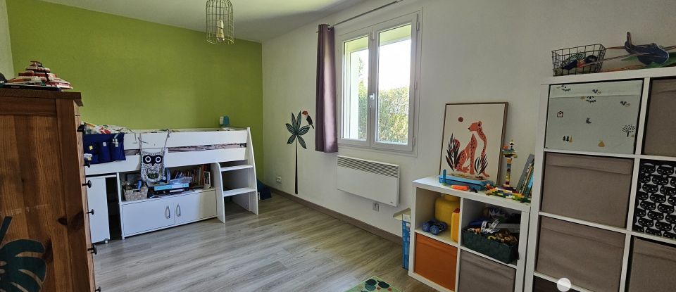 Maison 5 pièces de 117 m² à Cherisy (28500)