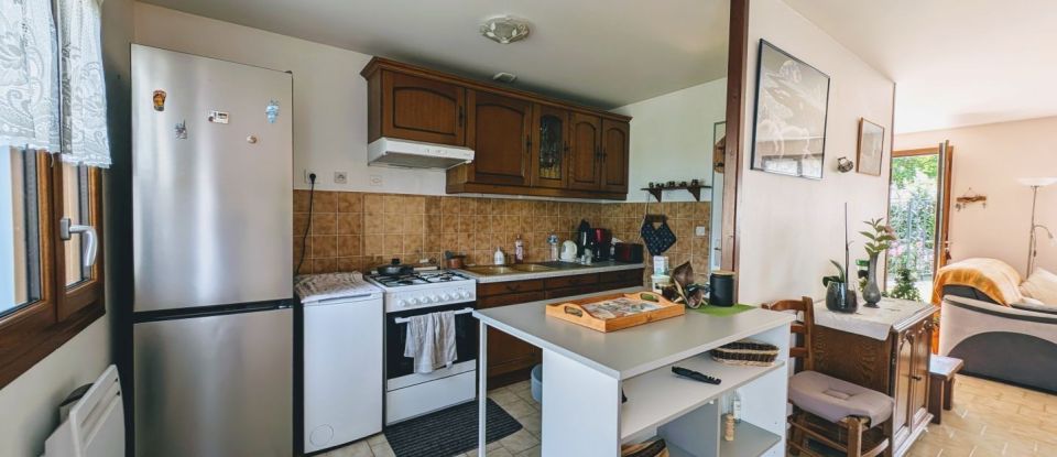 Maison 4 pièces de 71 m² à Gy-les-Nonains (45220)