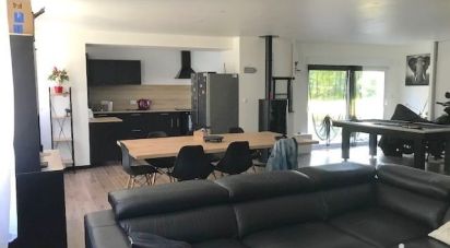 Maison 8 pièces de 164 m² à Saint-André-de-Cubzac (33240)