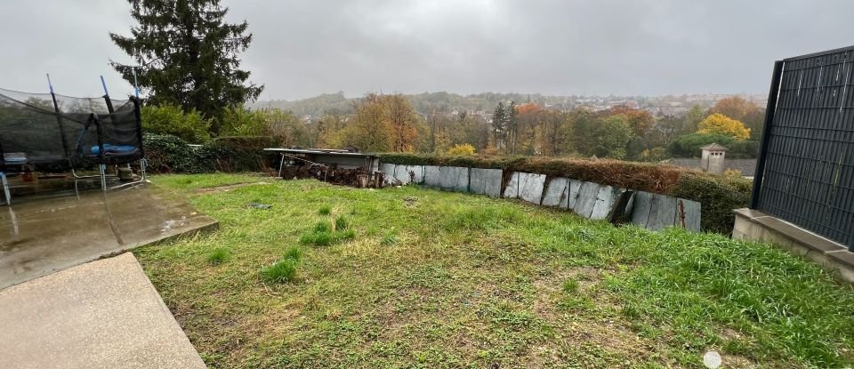 Maison traditionnelle 7 pièces de 137 m² à Mantes-la-Ville (78711)