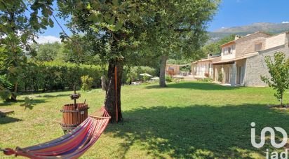 Traditional house 7 rooms of 217 m² in Tourrettes-sur-Loup (06140)