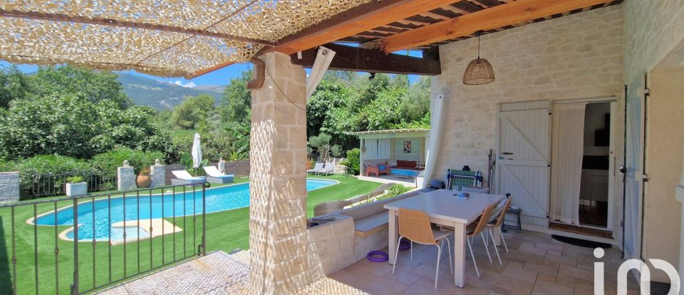 Traditional house 7 rooms of 217 m² in Tourrettes-sur-Loup (06140)