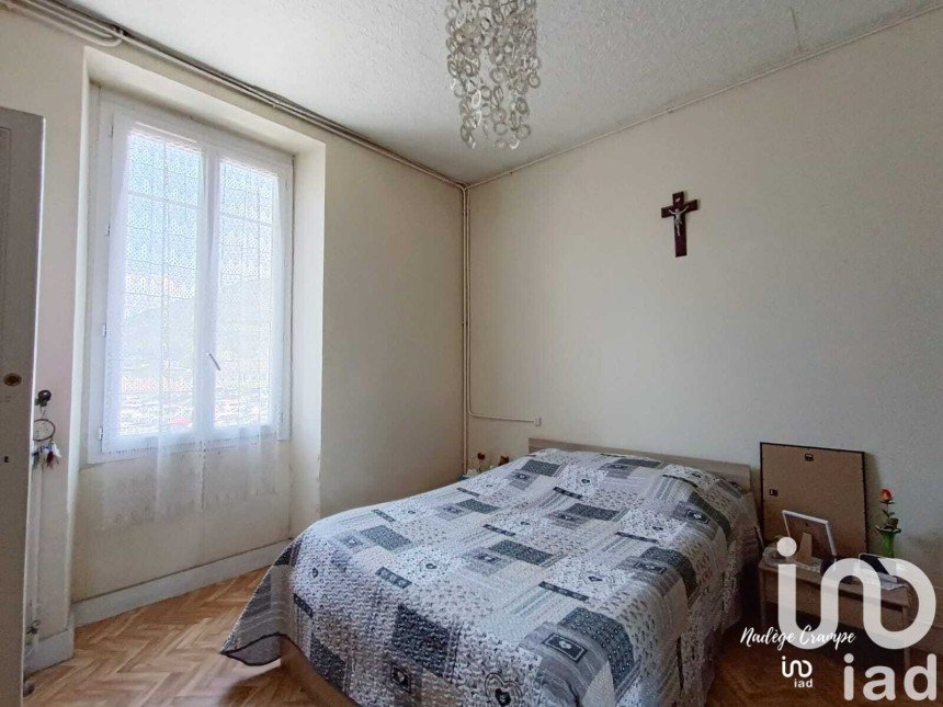 Town house 7 rooms of 130 m² in Lourdes (65100)