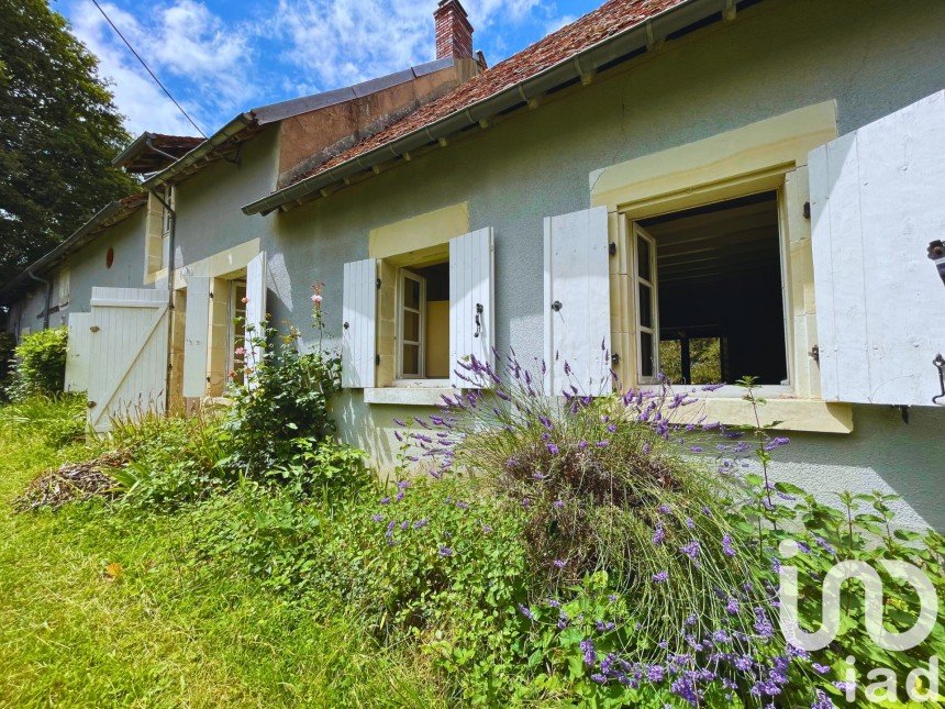 House 6 rooms of 225 m² in Alligny-Cosne (58200)