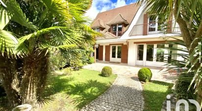 House 8 rooms of 183 m² in La Baule-Escoublac (44500)