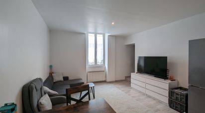 Apartment 2 rooms of 45 m² in Nîmes (30000)